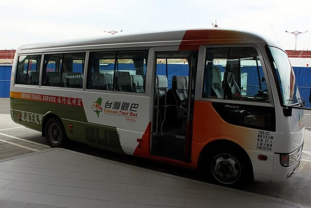 Taiwan Tour Bus Taiwan Tour Bus