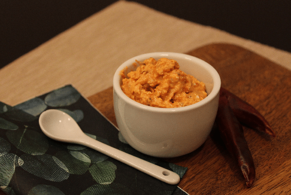 Würziger Auberginen-Paprika-Dip Würziger Auberginen-Paprika-Dip