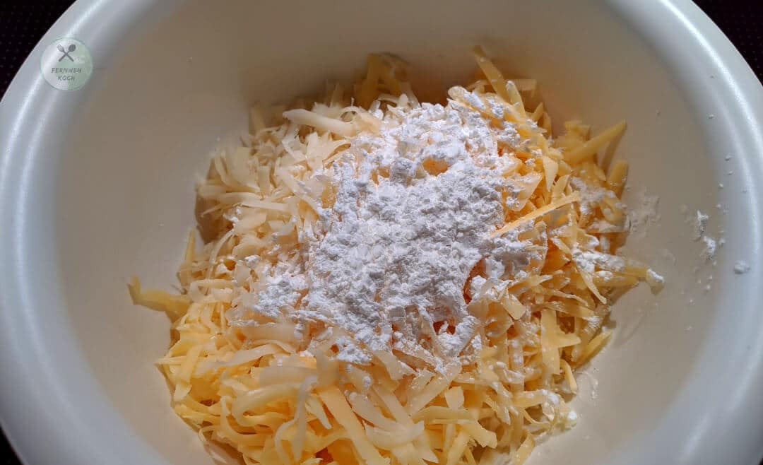 Mix cheese with starch Mix cheese with starch