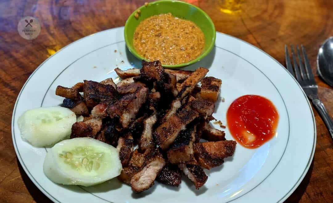 Gegrillter Schweinebauch mit Andaliman Soße Gegrillter Schweinebauch mit Andaliman Soße