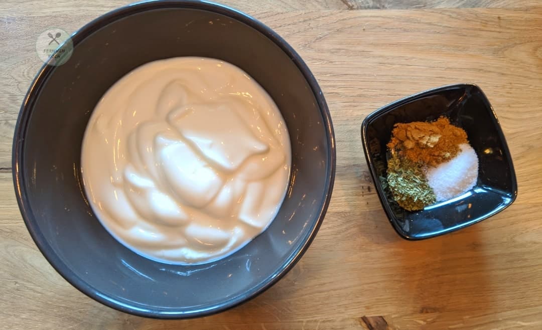 Zutaten für die Joghurt Soße Zutaten für die Joghurt Soße
