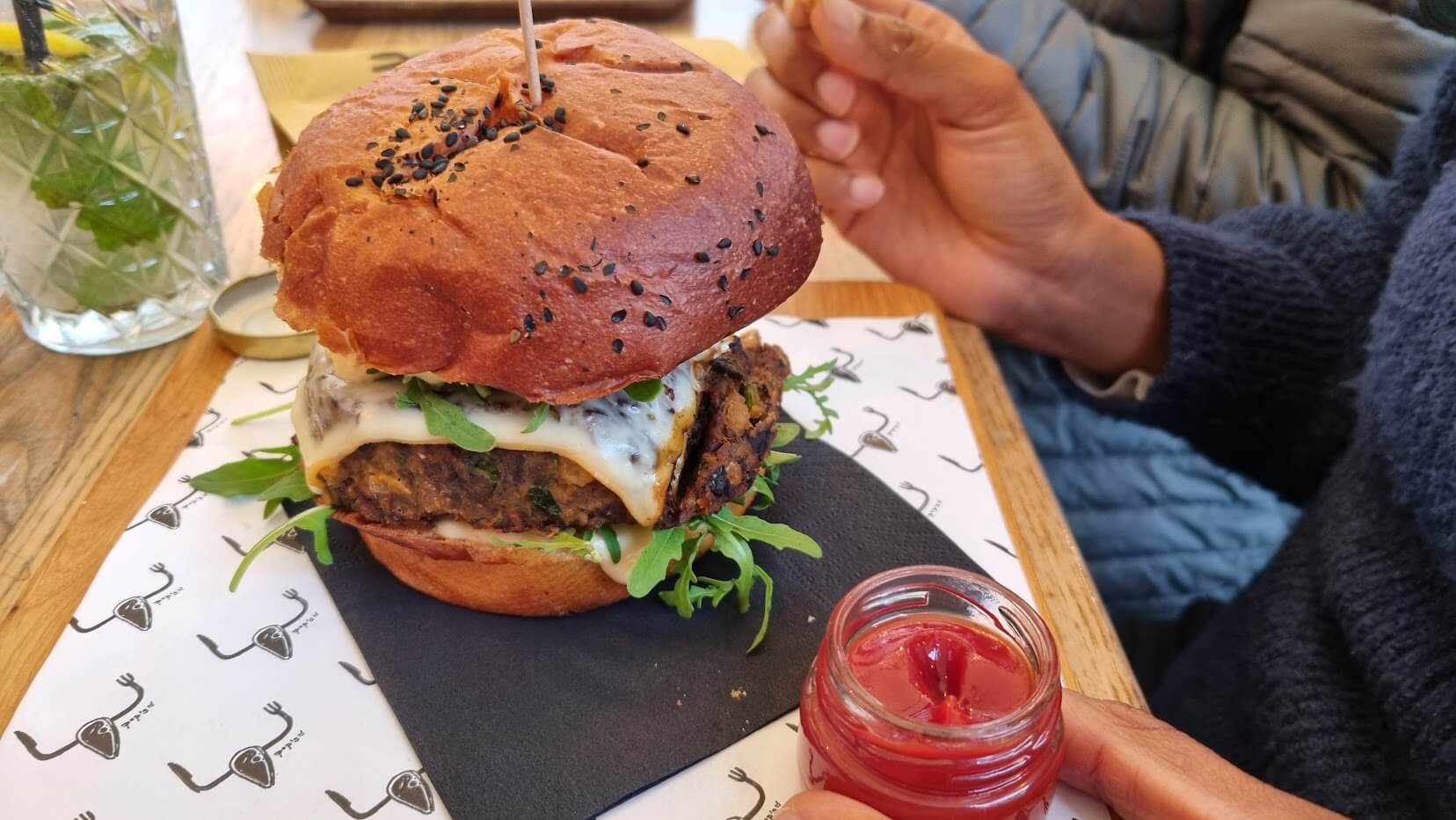 Falafel Burger Falafel Burger